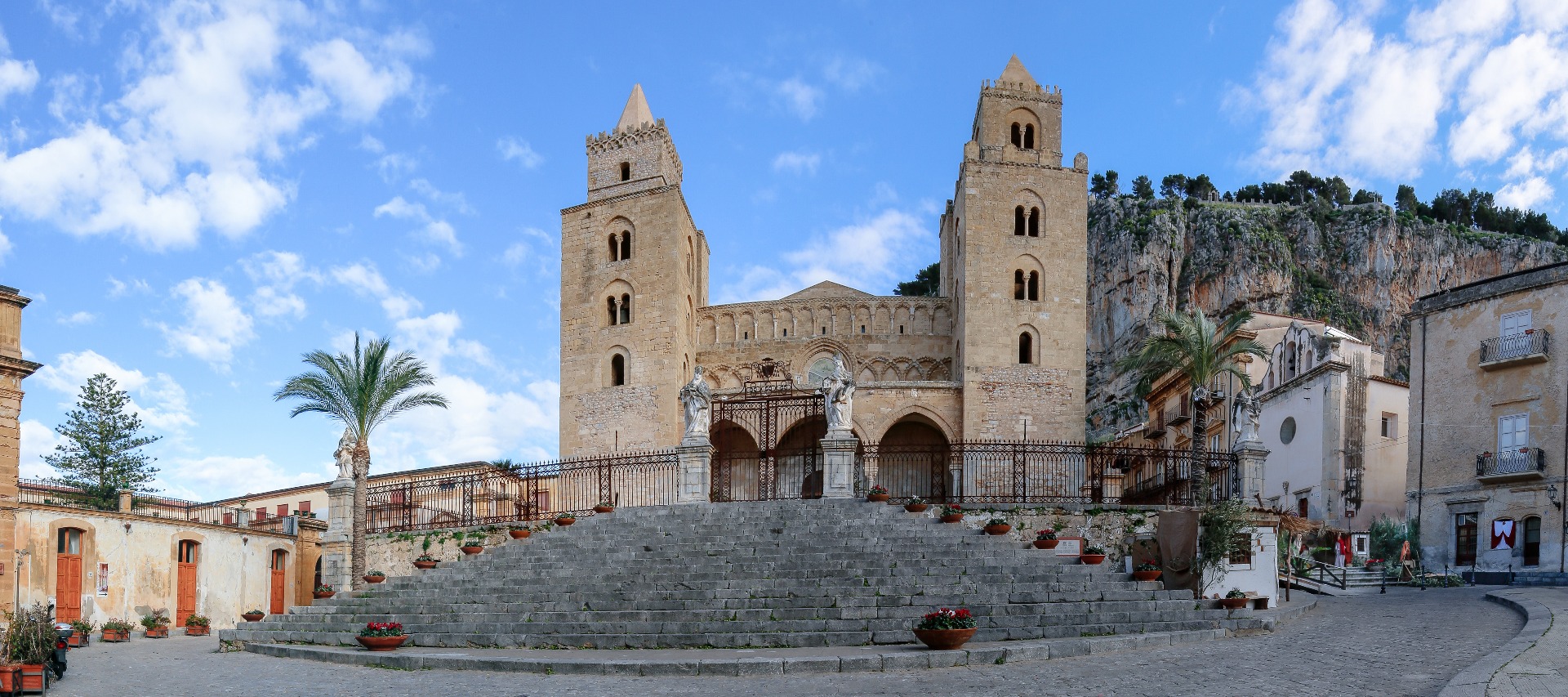 Cefalù - Piazza Duomo